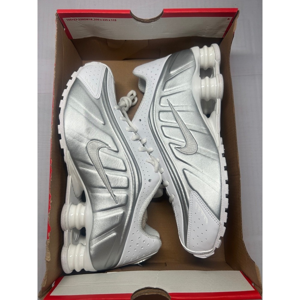Nike Shox R4 White Metallic Silver 2024 HQ1988 101 Size 11.5 New/No Lid